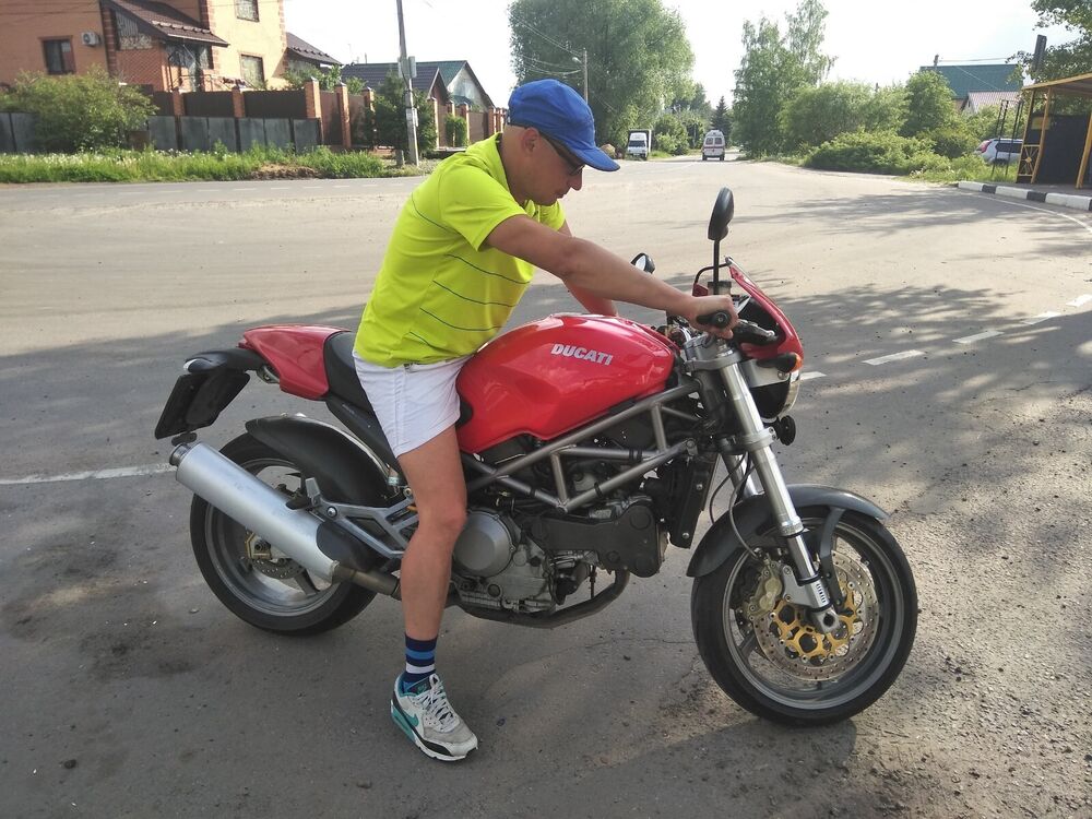  46011338  Nikolay, 40 ,    
