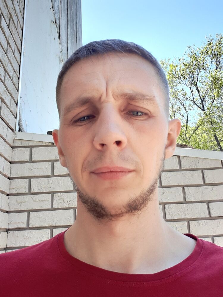  ,   BuzPit, 38 ,   ,   , c 