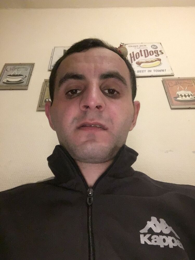  23299538  , 35 ,    