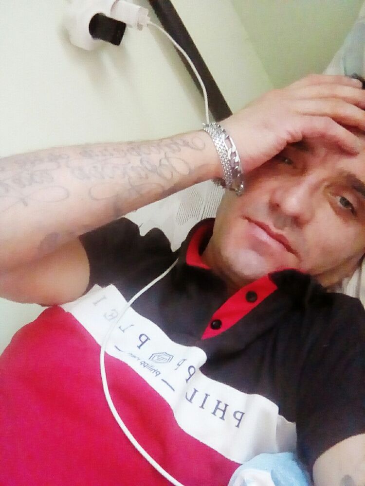  18034298  , 42 ,    