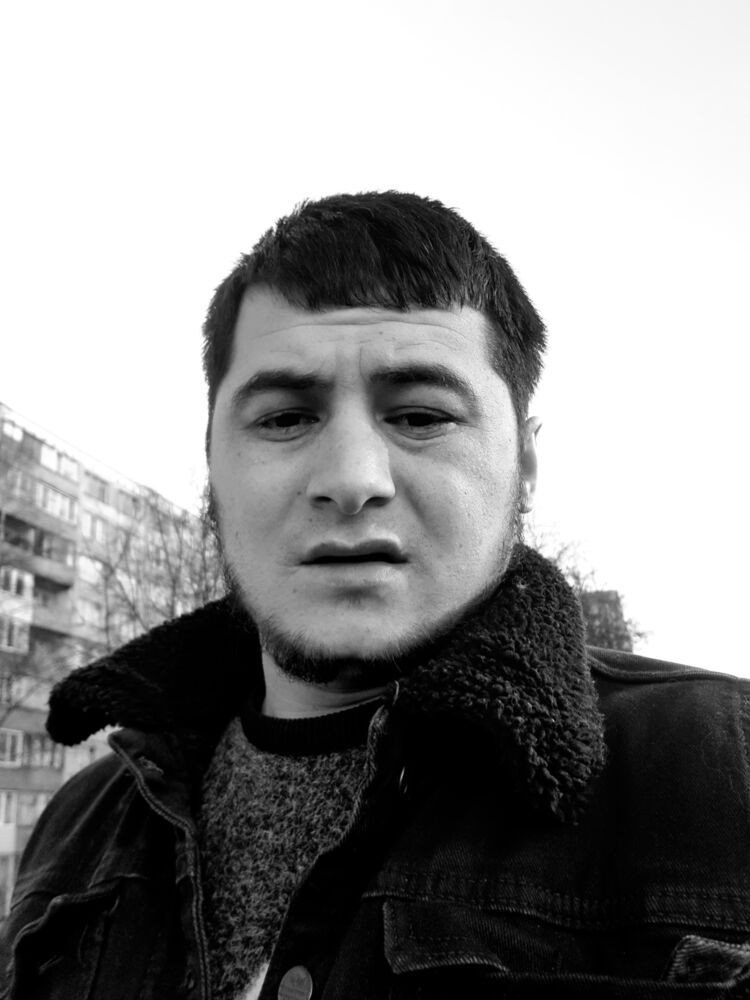  27792118  , 40 ,    -