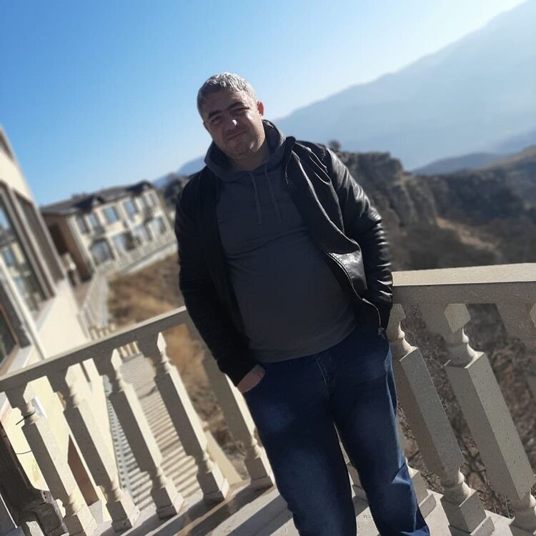  48973948  , 39 ,    