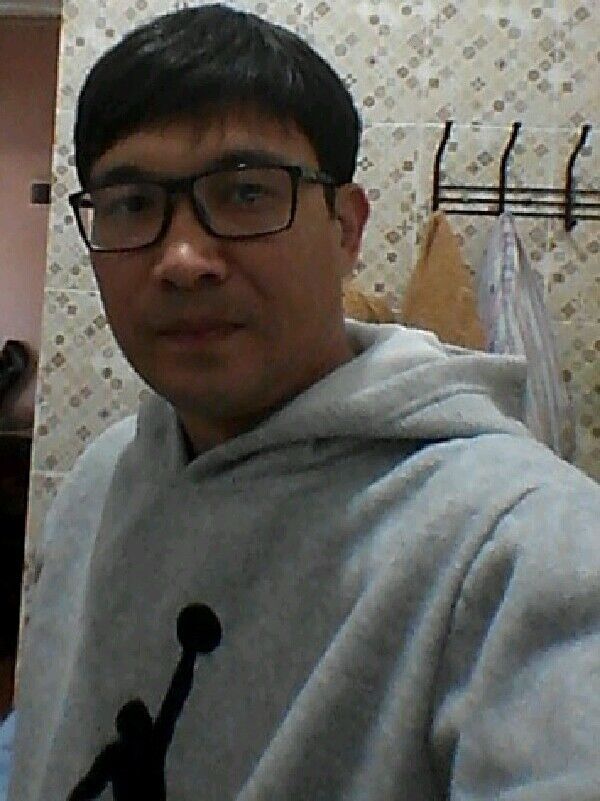  18028058  R S, 40 ,    