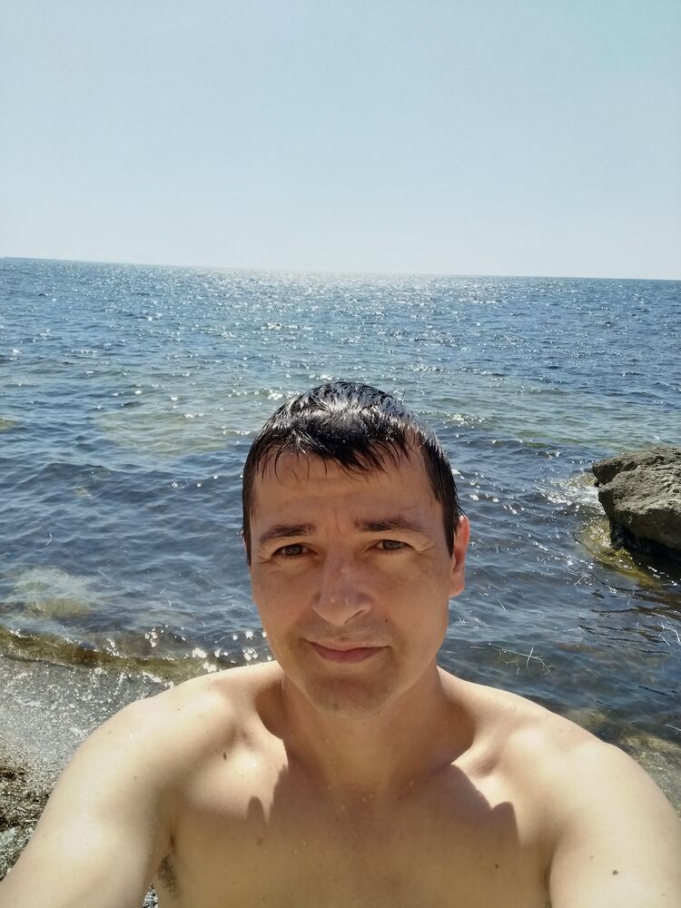  32162598  , 35 ,    