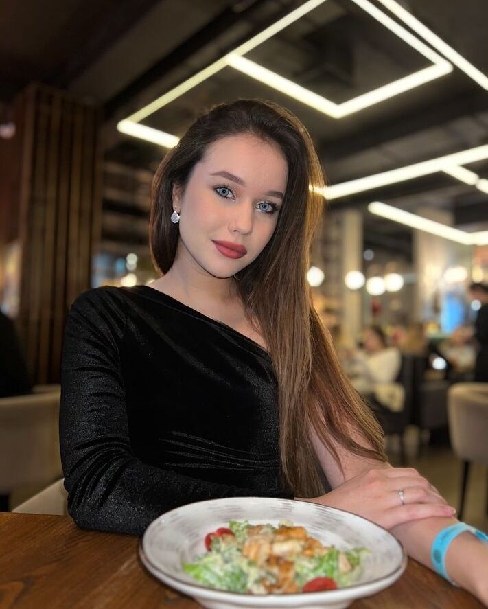  49106538  , 27 ,    