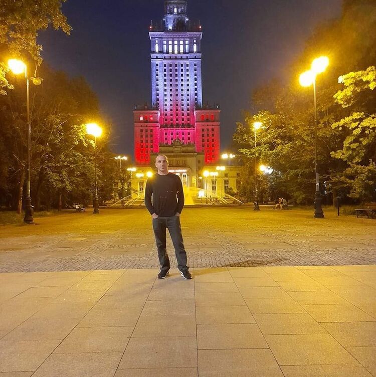  49939758  , 37 ,    Bielawa