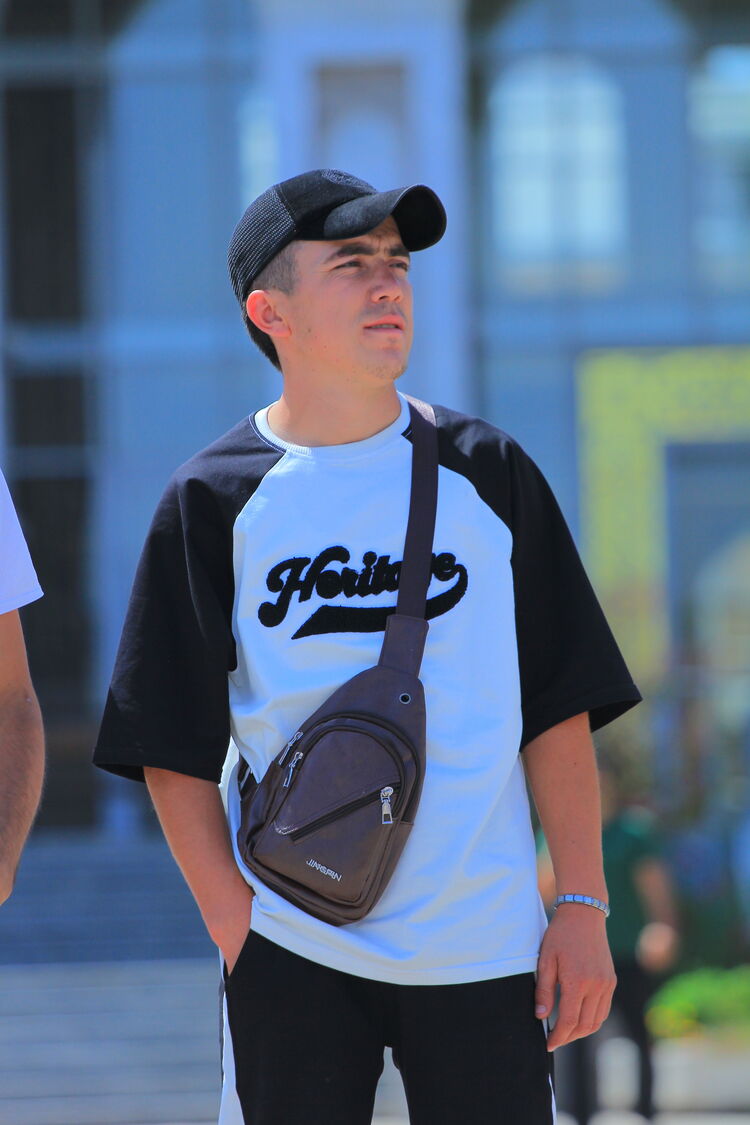  38127858  Muhammed, 26 ,    