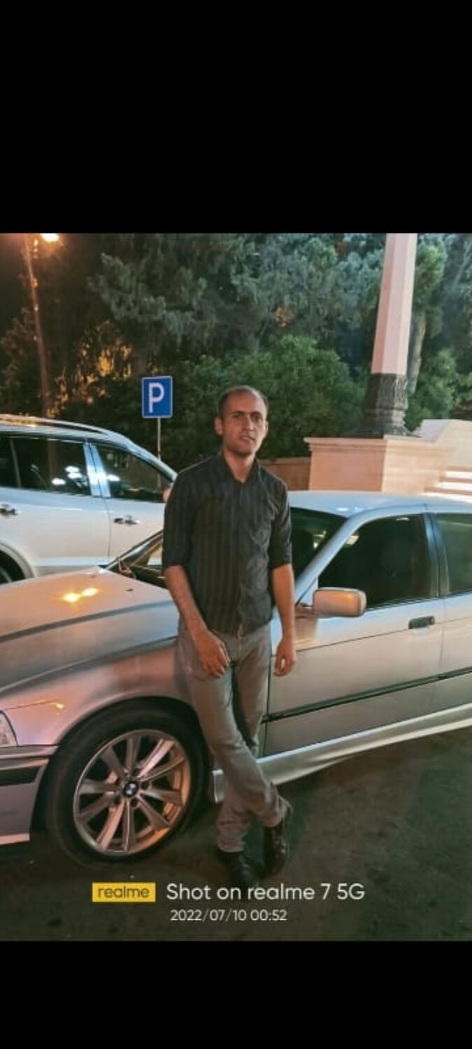  49612148  Zaur, 33 ,    