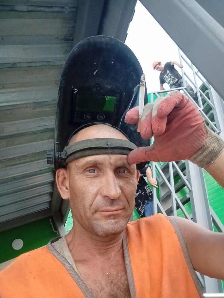  45279038  , 40 ,    