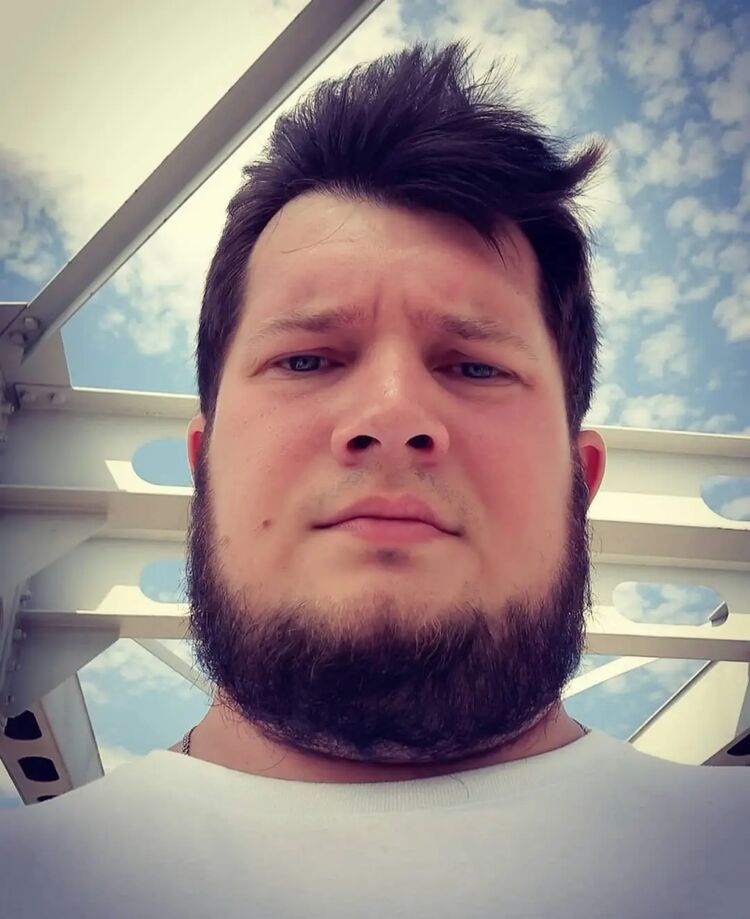  44664218  Gennady, 32 ,    