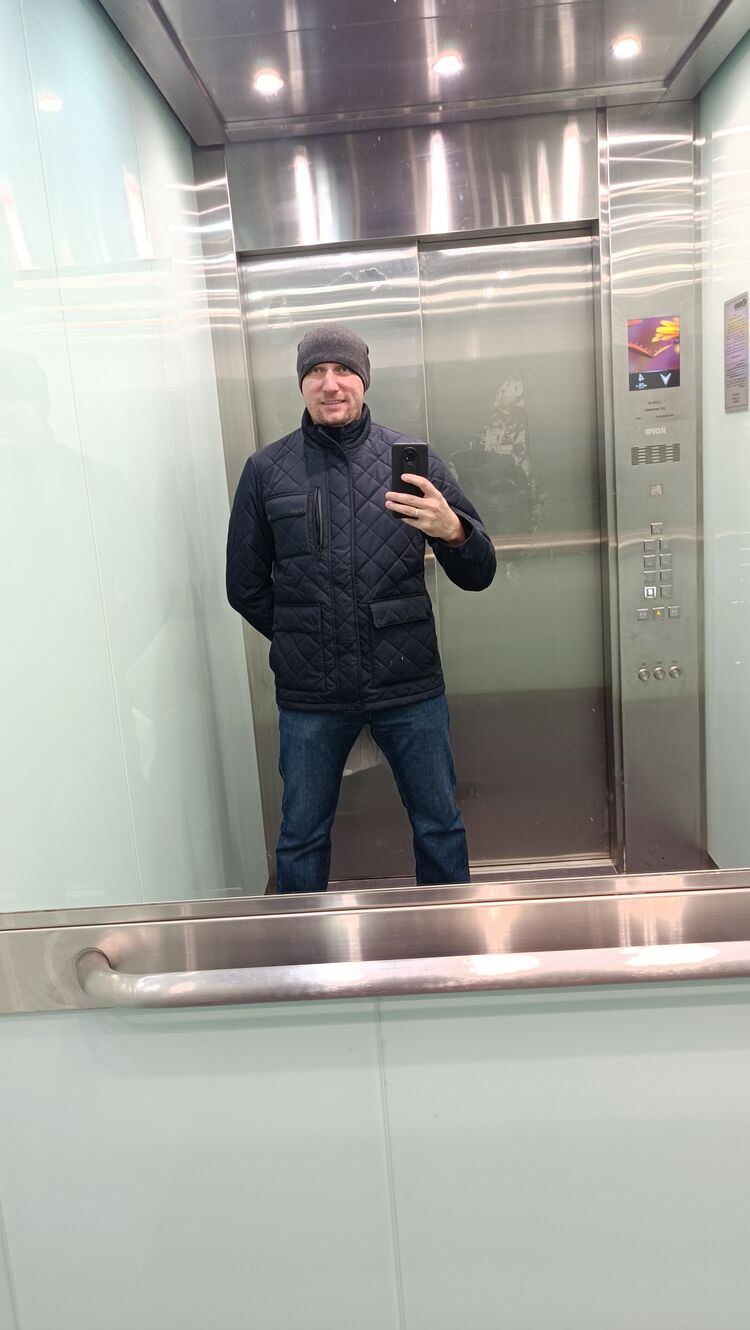  31005838  , 36 ,    