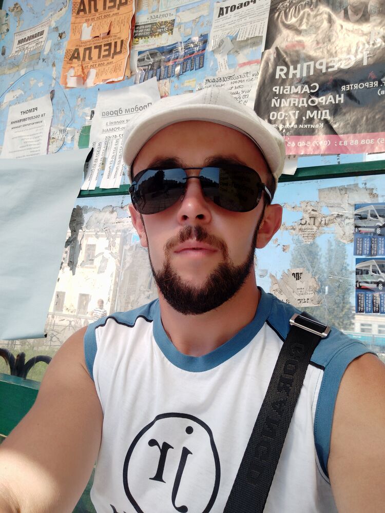  ,   Ivan, 31 ,   ,   