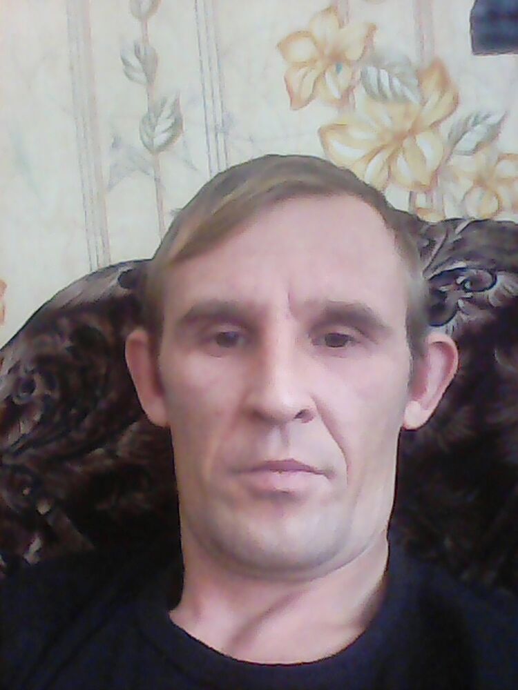  6710458  Slavik, 40 ,    