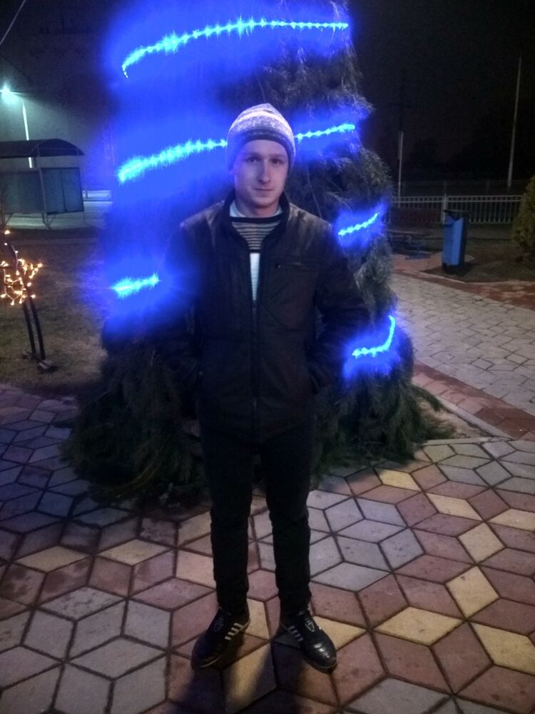  11127498  Vasya, 28 ,    