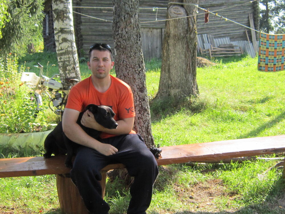  ,   Michail, 38 ,   