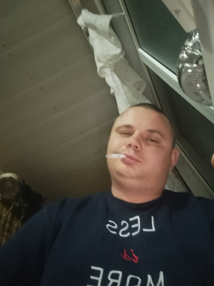  33199698  , 30 ,    