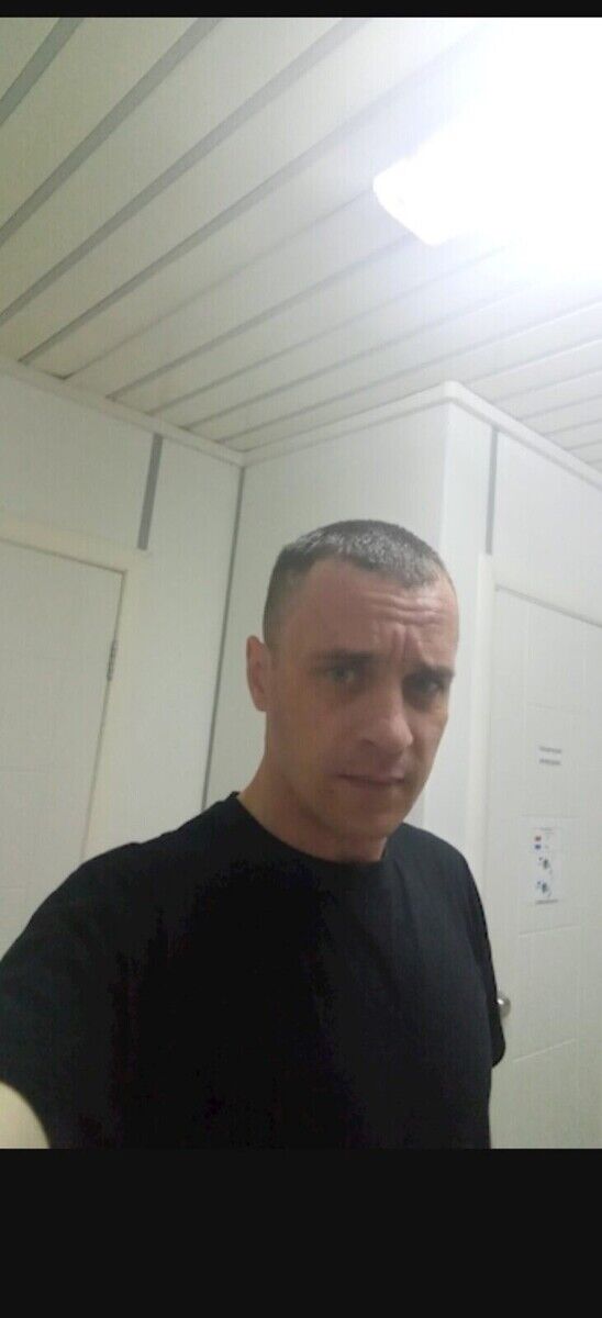  21902668  , 37 ,    