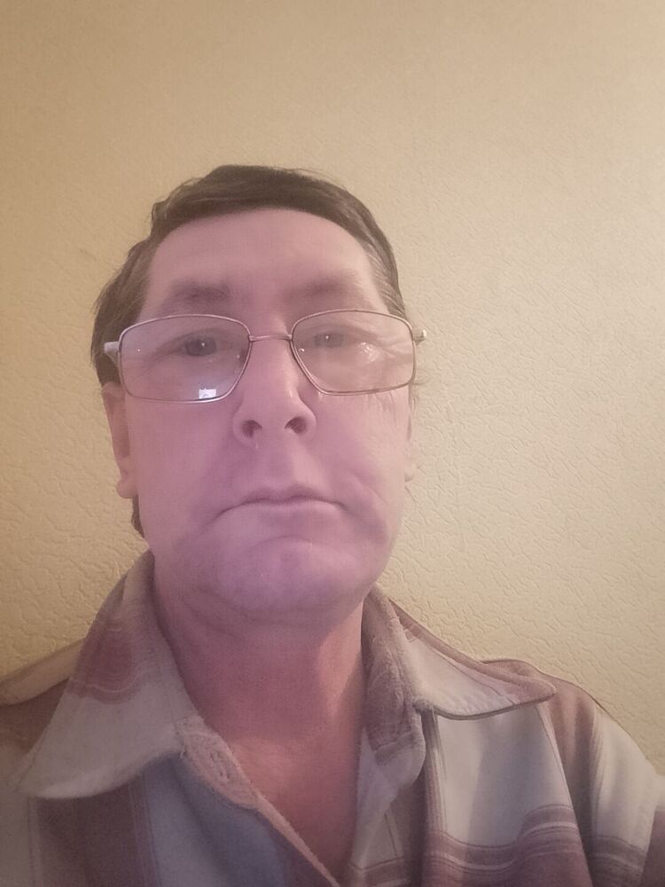  38270318  , 52 ,    
