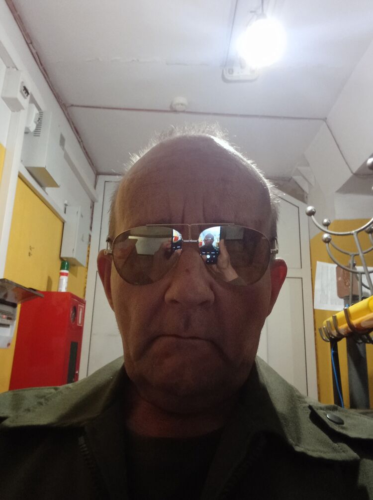  49838128  , 55 ,    