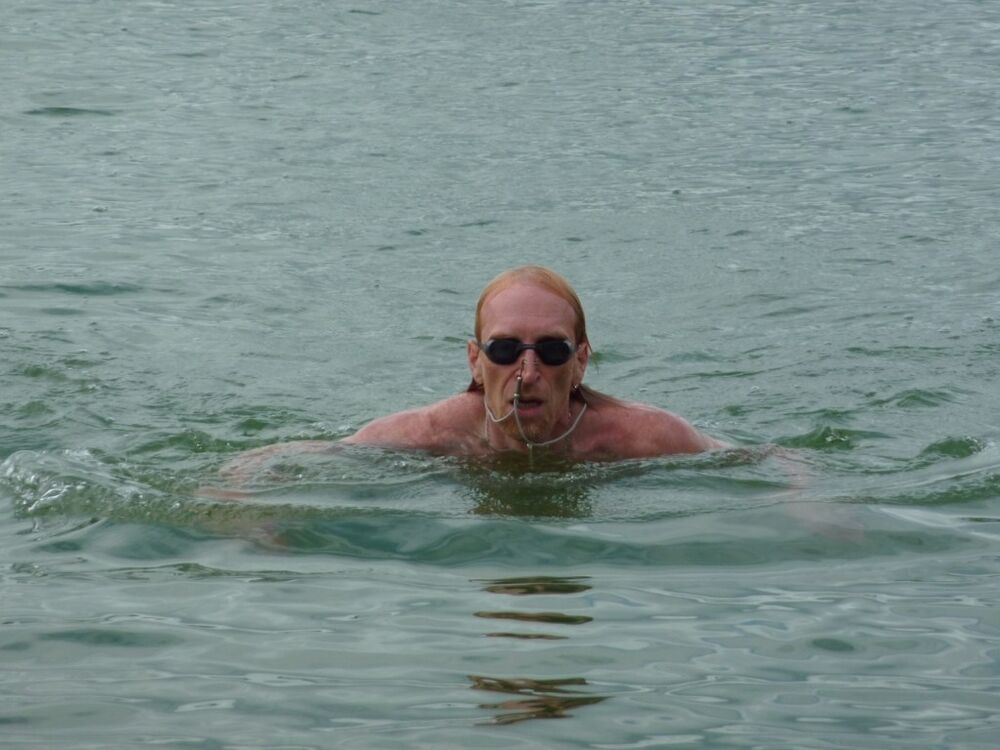  ,   Leonid, 57 ,   ,   , c , 
