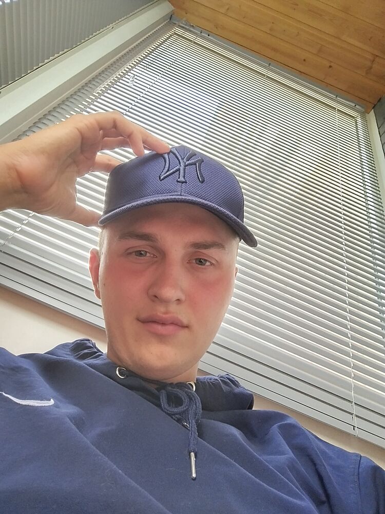  46934638  , 31 ,    