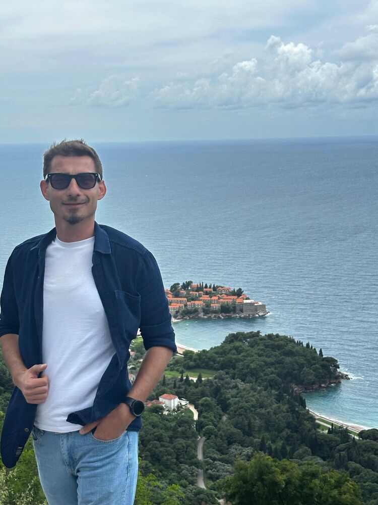  Budva,   Cebrail, 32 ,   ,   