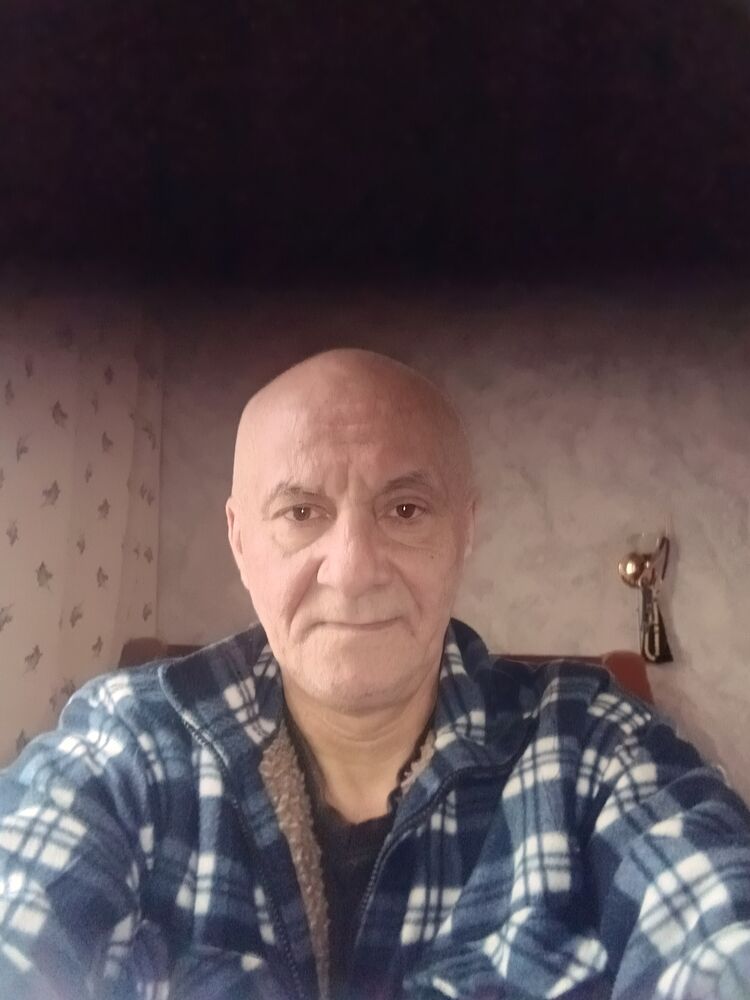  ,   , 52 ,     , c 