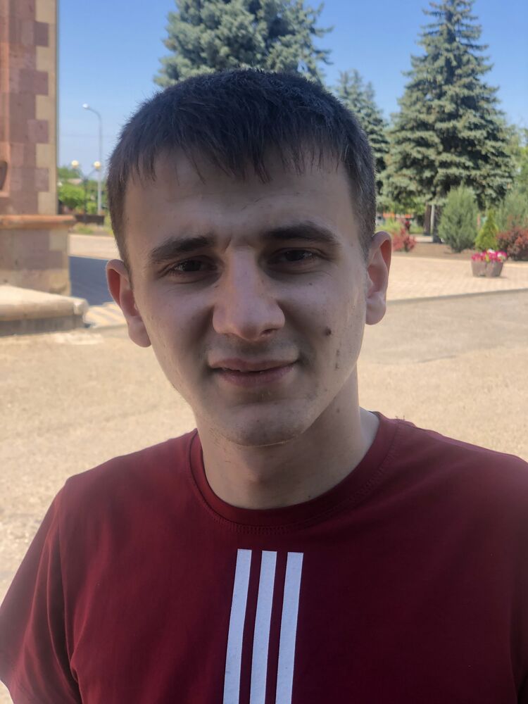  31625888  , 27 ,    