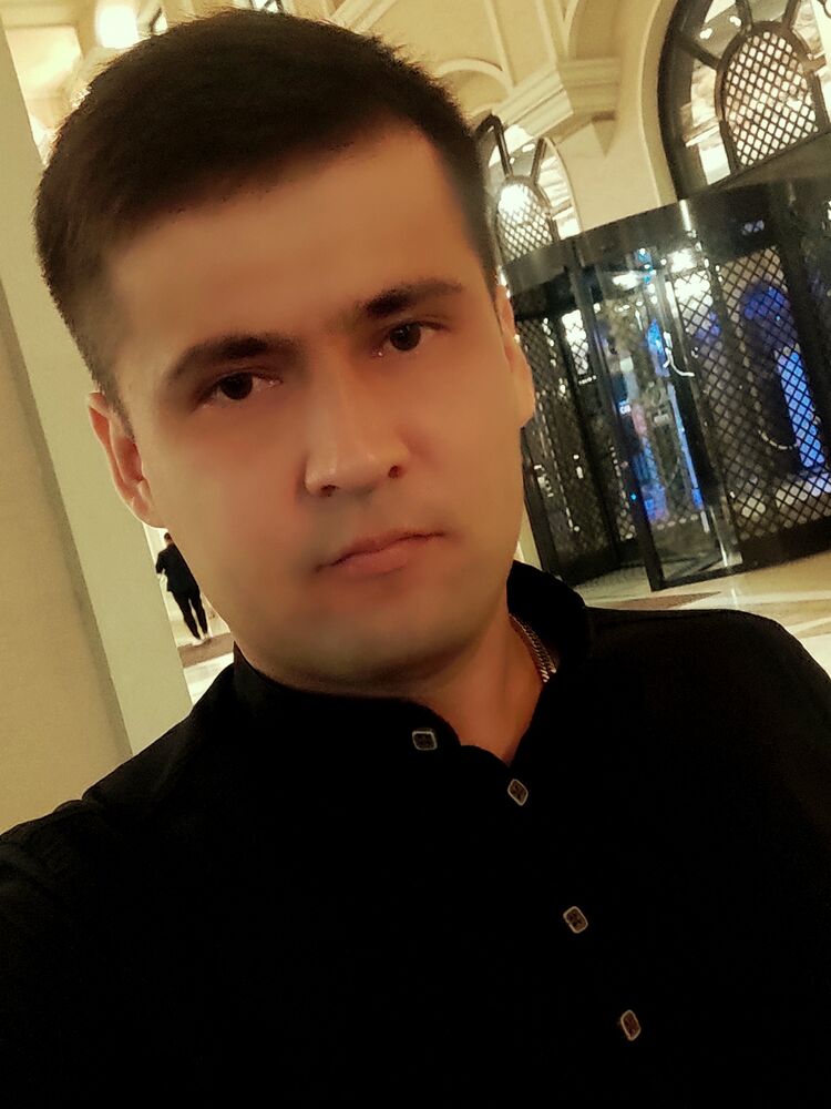  43833258  , 32 ,    