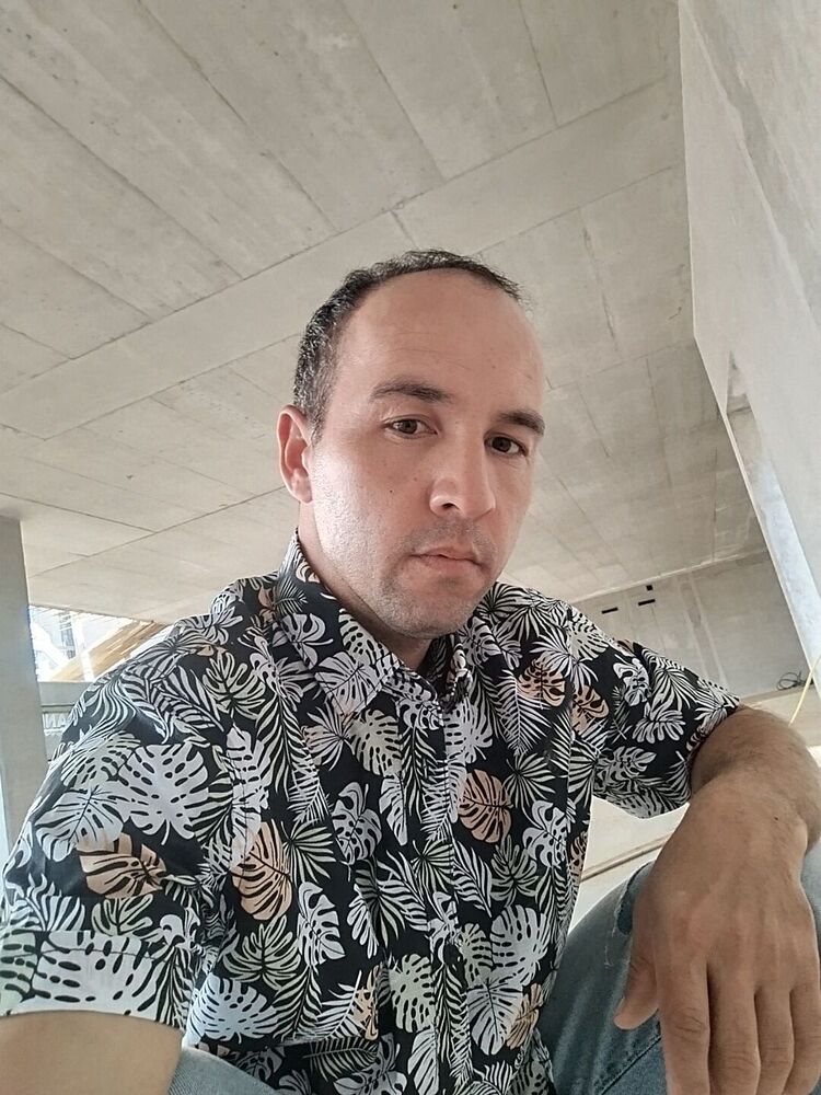  52733958  , 36 ,    