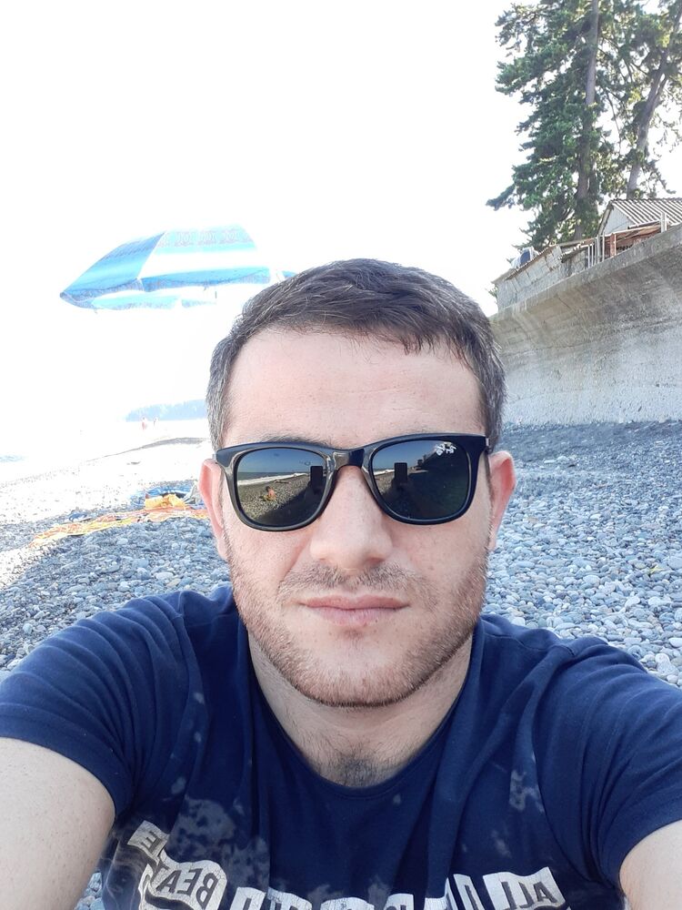  ,   Bacha, 34 ,   ,   , c , 