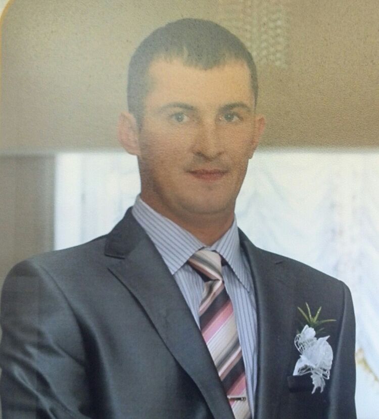  ,   Dima, 42 ,   