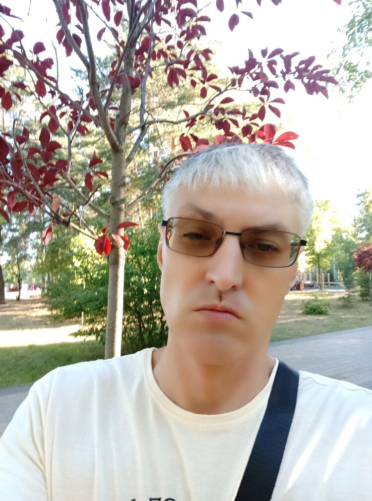  44506248  A, 42 ,     
