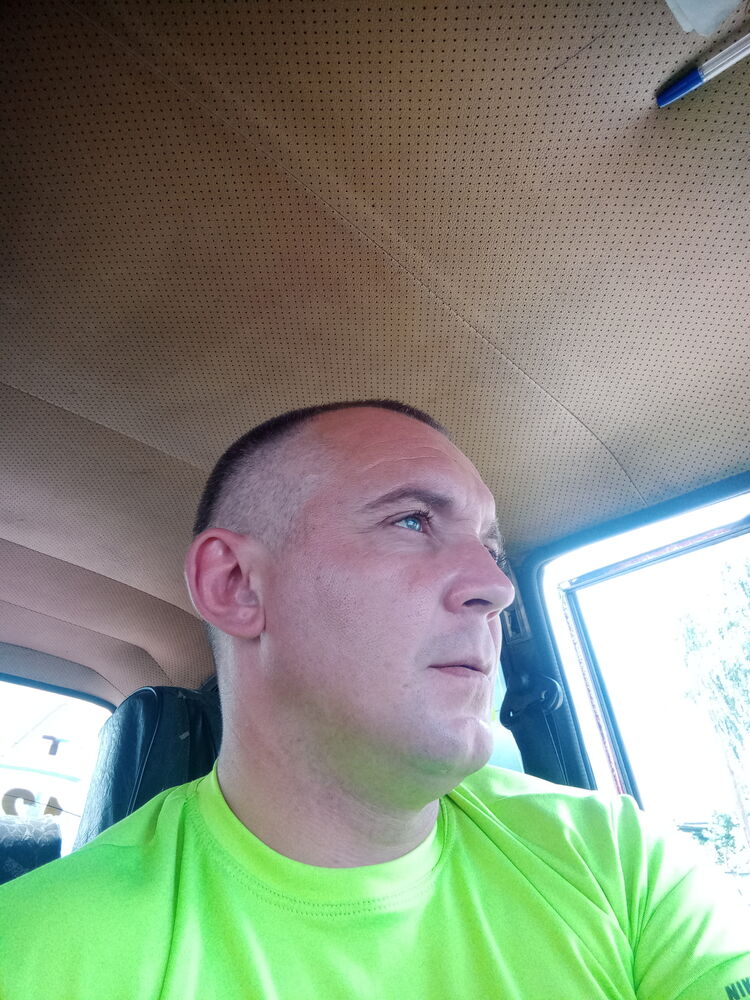  27208048  , 40 ,    