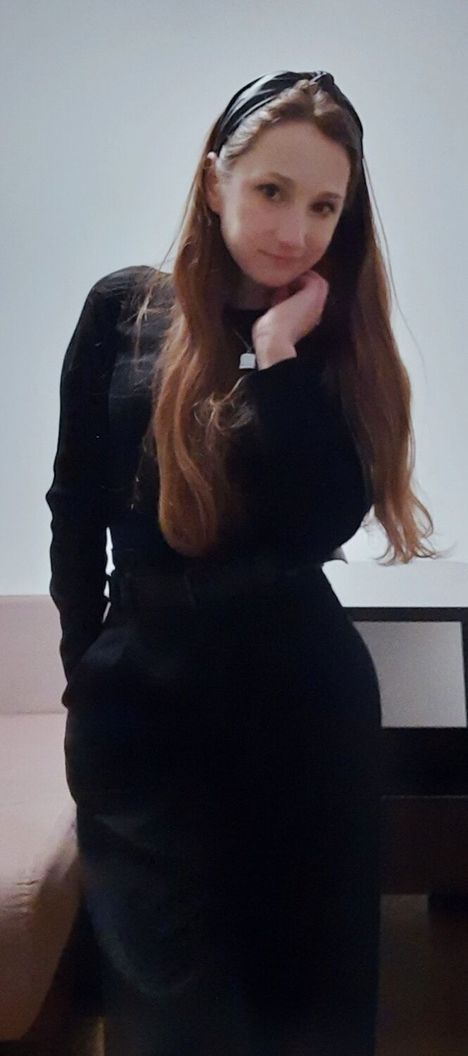 ,   Valeriya, 27 ,   ,   