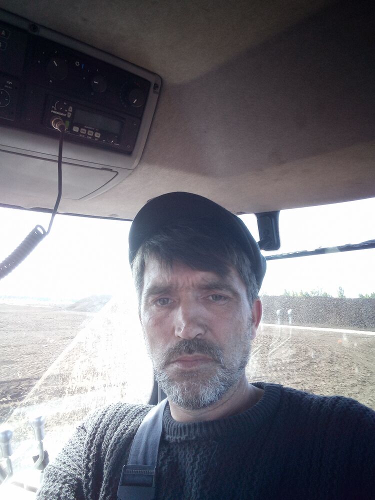  35127278  , 49 ,    