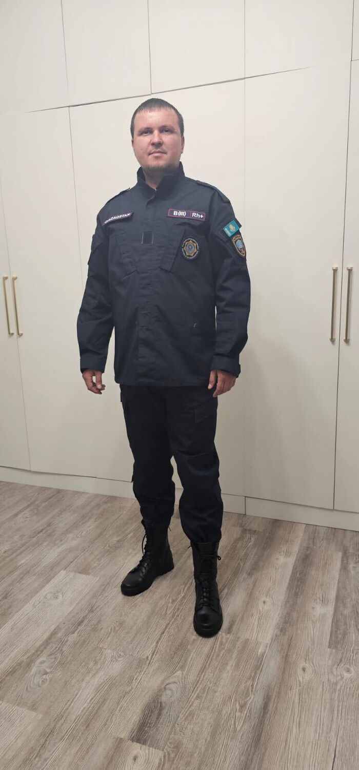  49113768  , 36 ,    