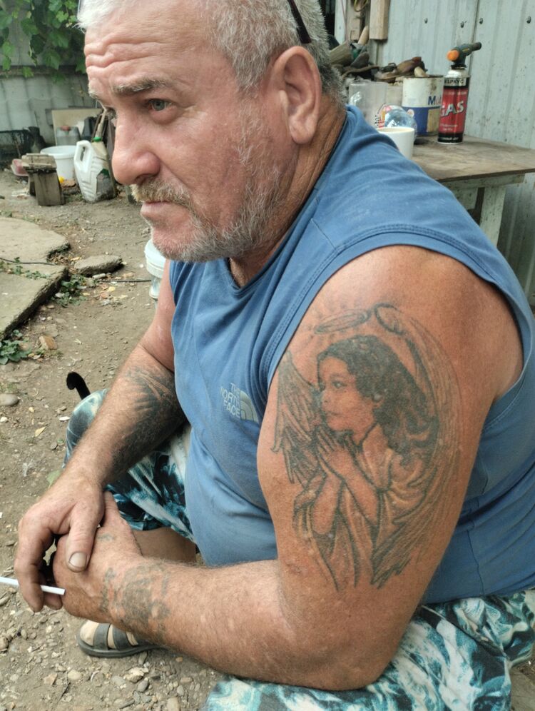  45072748  , 53 ,    