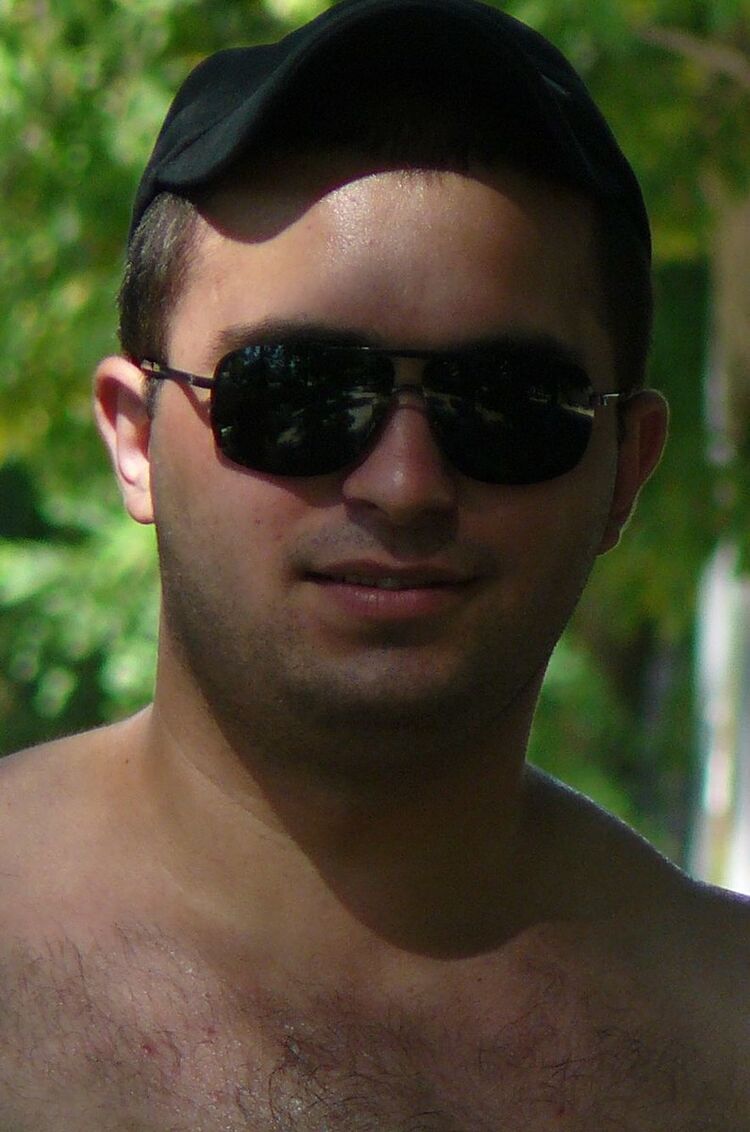  6128738  Oleg, 37 ,    