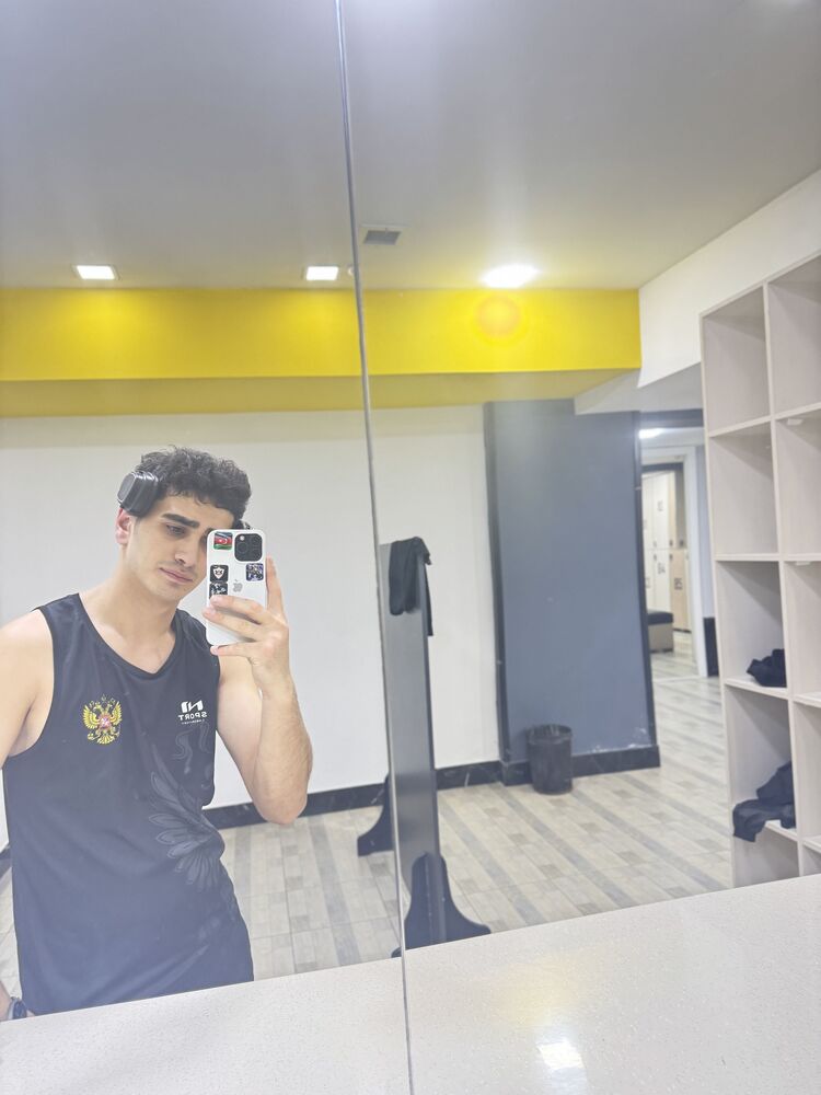  54623538  Rizvan, 22 ,    