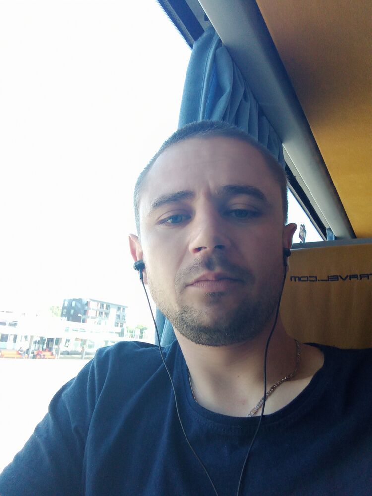  33848298  Serega, 35 ,    