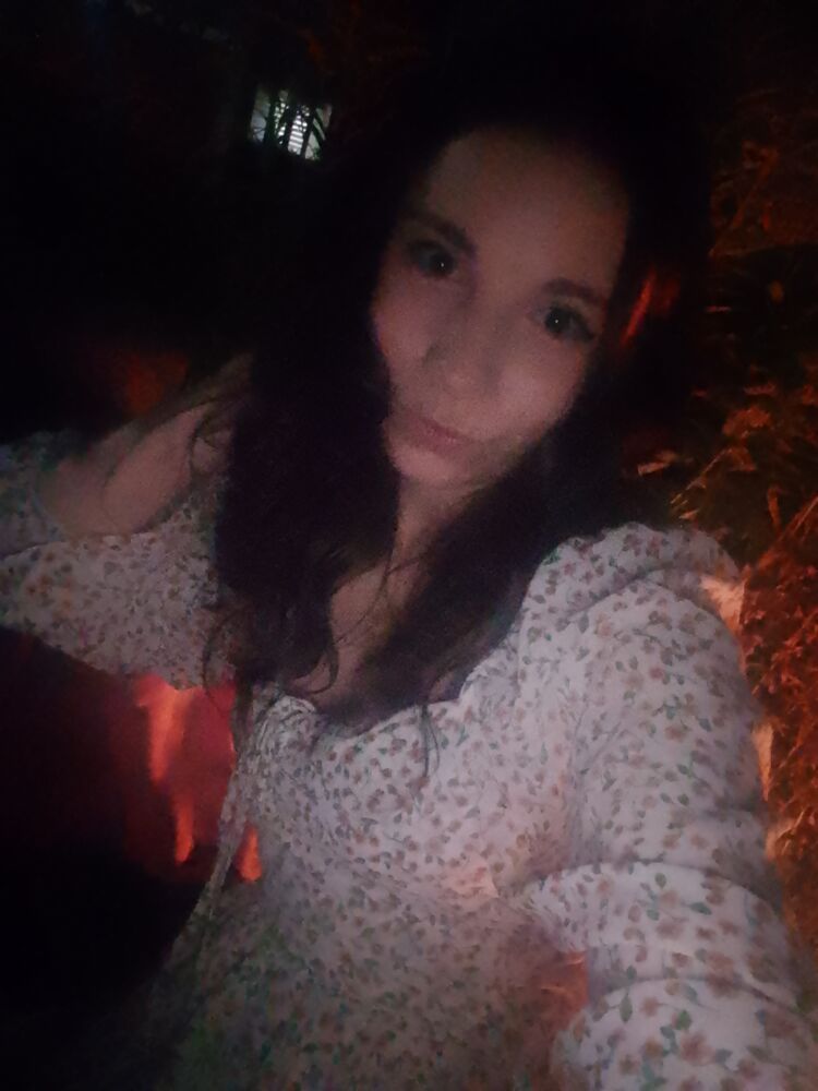  48219018  , 28 ,    