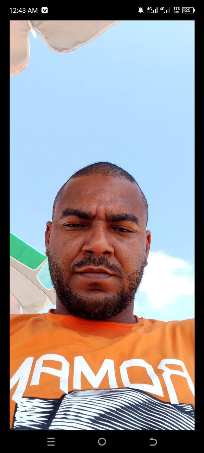  ,   Fadi, 39 ,   ,   