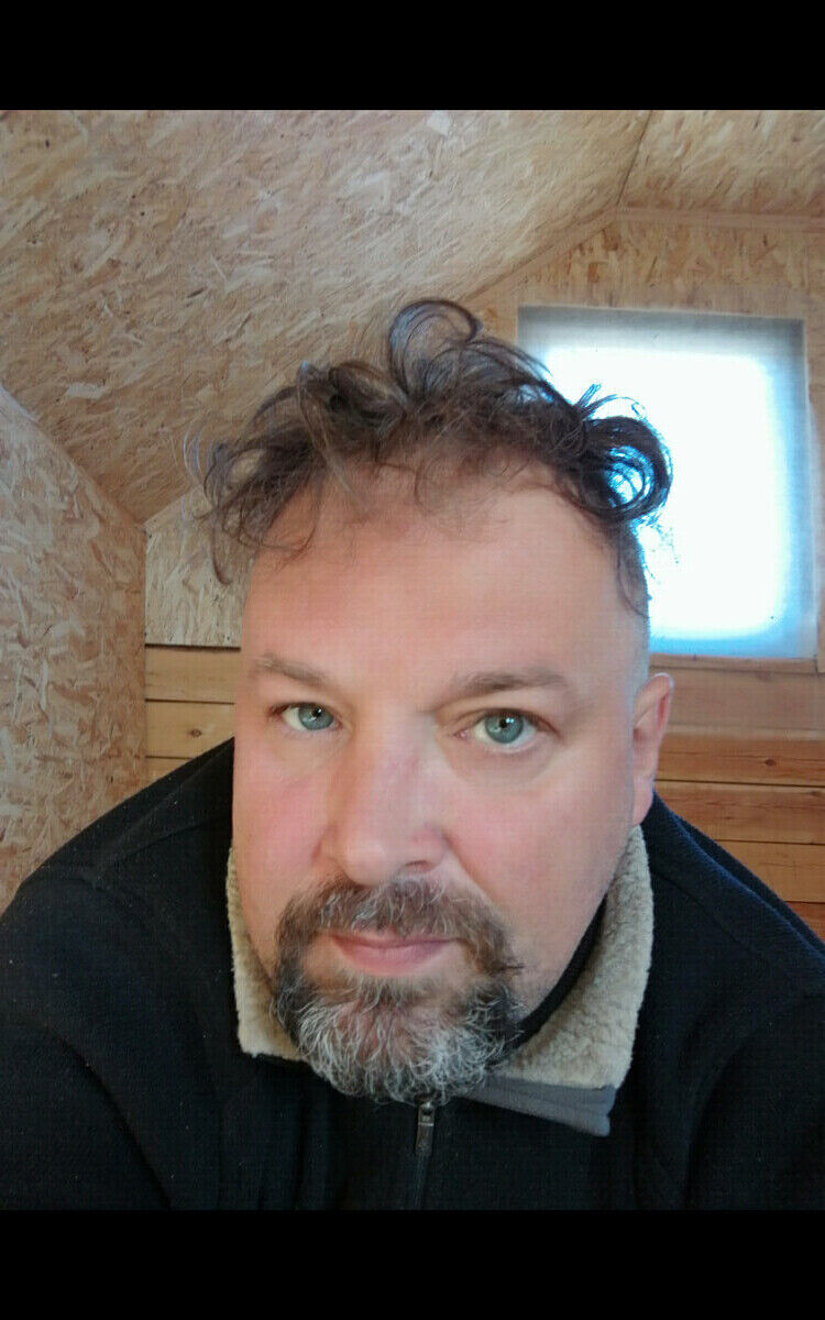  20049008  , 52 ,    