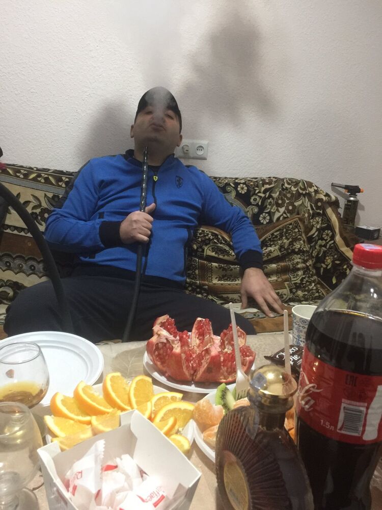  47975088  Davit, 31 ,    