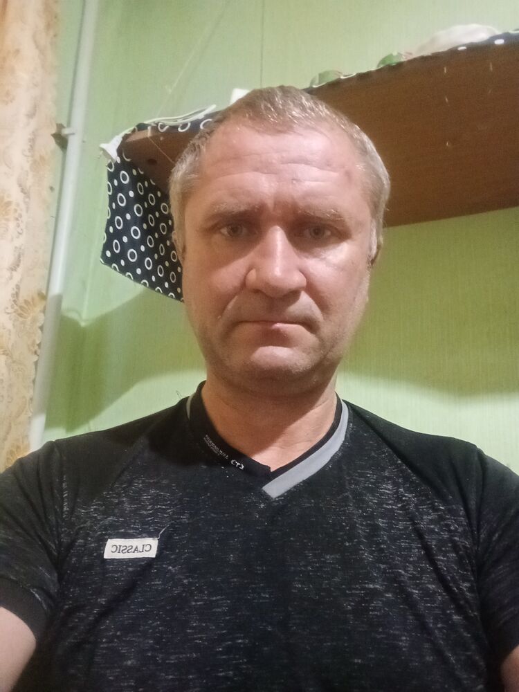  46935848  , 46 ,    