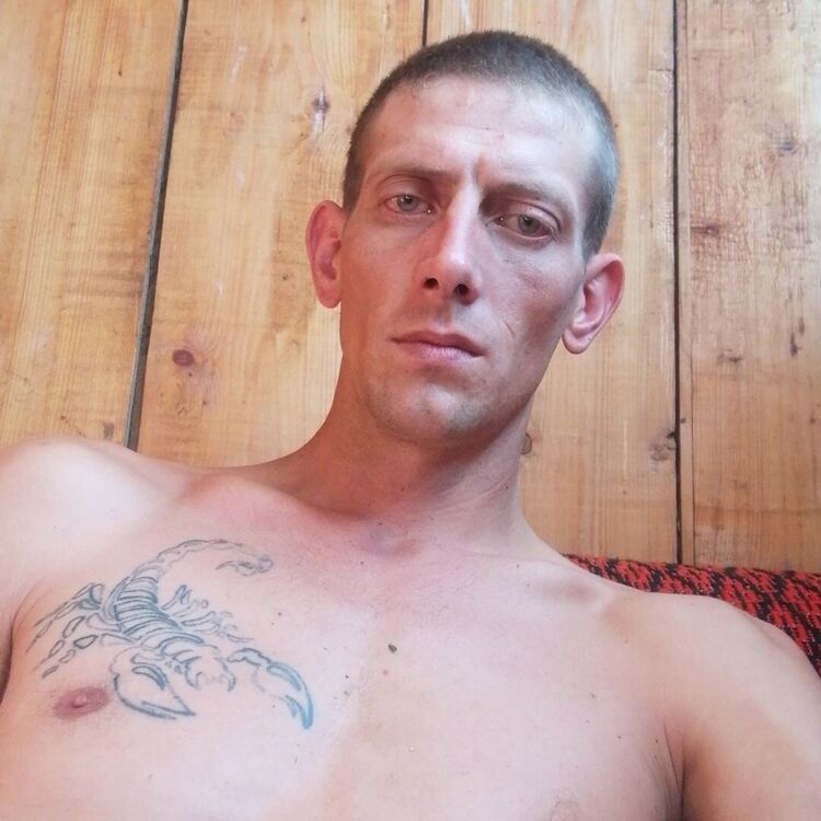  ,   Andrey, 33 ,   ,   