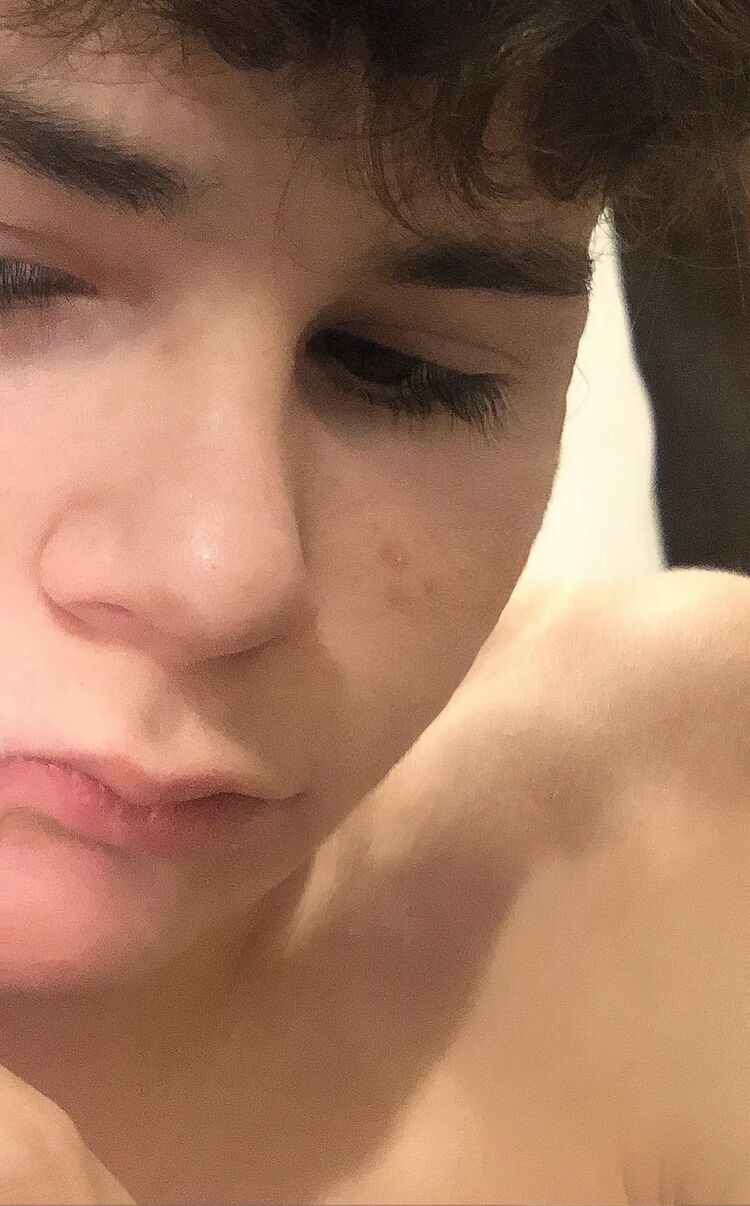  32972808  , 21 ,    --