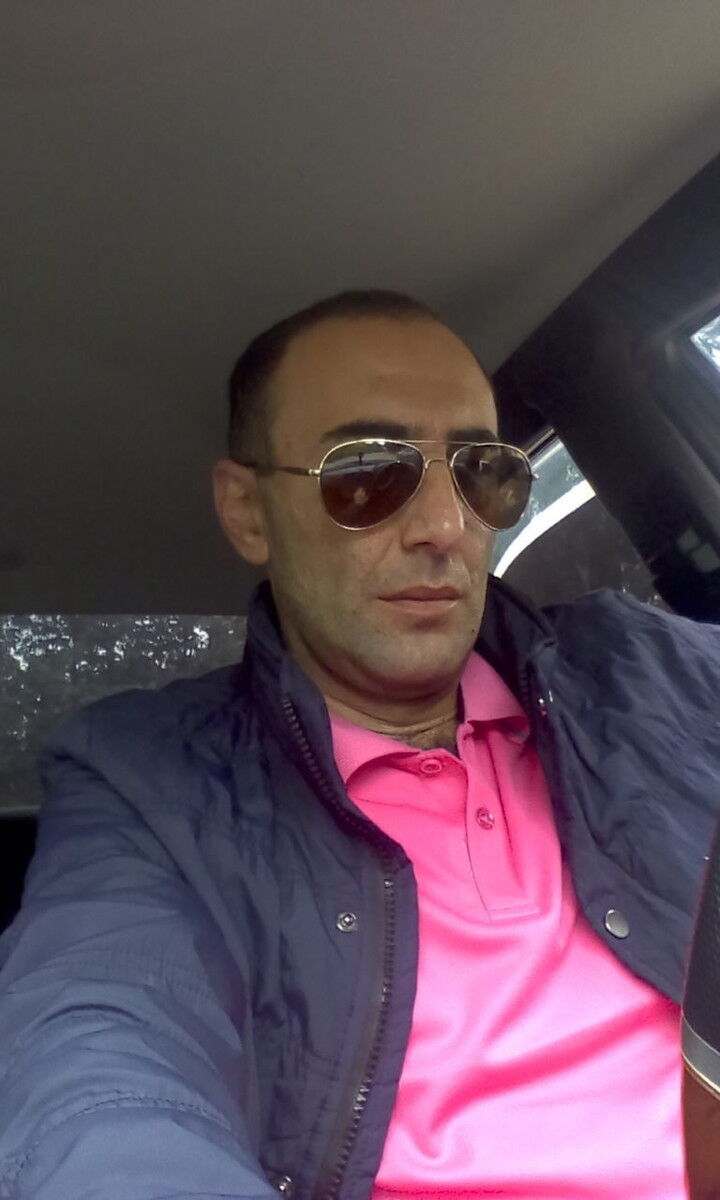  ,   Aro, 47 ,   ,   , c 