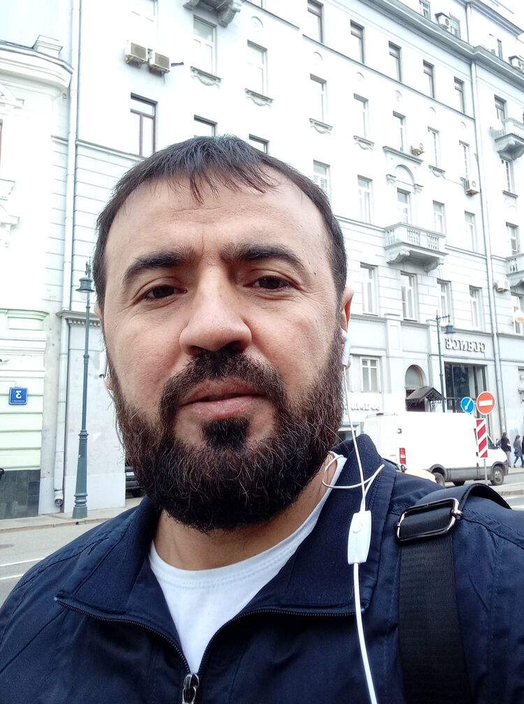  26932458  Dima, 41 ,    